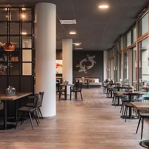 מלון - The Niu Tab Main Station By Ihg