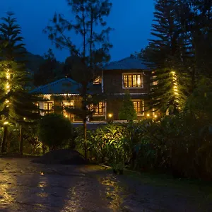 Bracknell Forest 3*, Munnar India